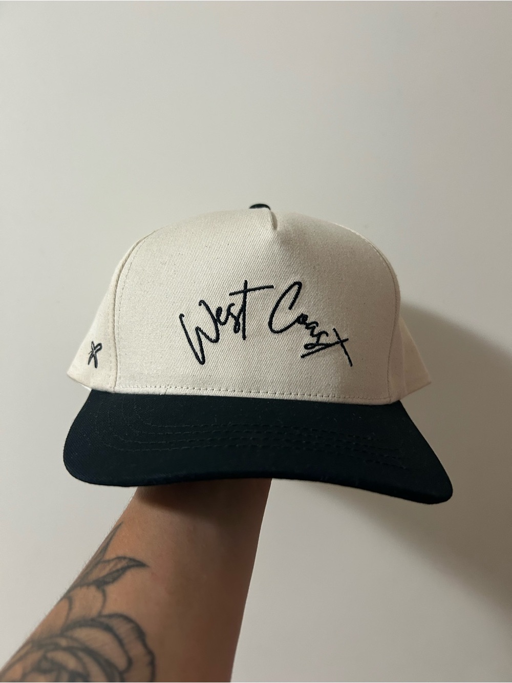 Livid Co ‘West Coast’ Two-Tone Cap in Cream and Black Baseball Hat NEW